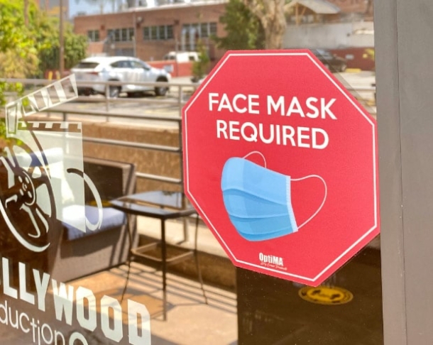 Door facemask label